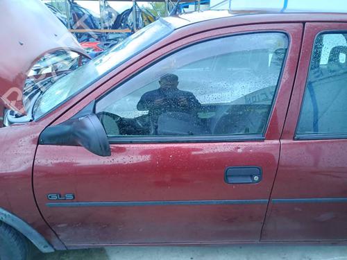 Used Left front door Left front door OPEL CORSA B (S93) 1.4 i (F08, F68, M68) (60 hp) 39720928 39720928