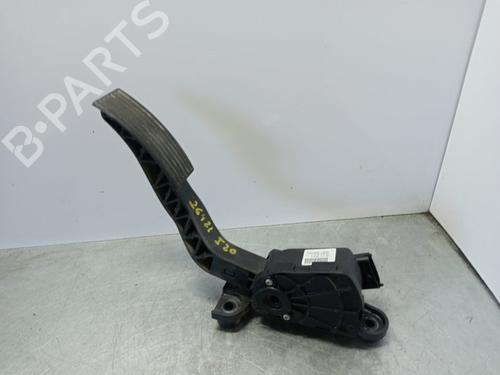 pedal-hyundai-i20-i-pb-pbt-2008-2009-2010-2011-2012-2013-2014-2015-27441111 main image