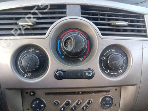 Used Climate control Climate control RENAULT SCÉNIC II (JM0/1_) [2003-2010] 39463090 39463090