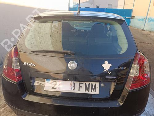 Bakluke CC/Kombi-Kupé FIAT STILO (192_) 1.9 D Multijet (120 hp) 25976628