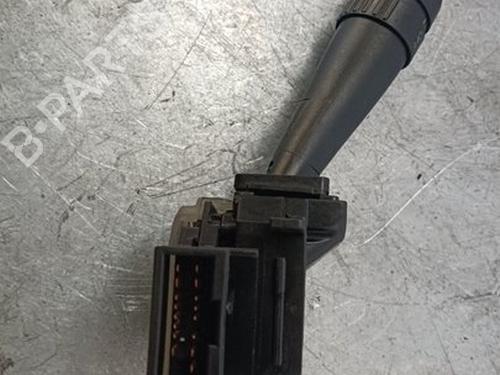 Steering column stalk HYUNDAI SANTA FÉ I (SM) 2.0 CRDi 4x4 | BP28042833I23 