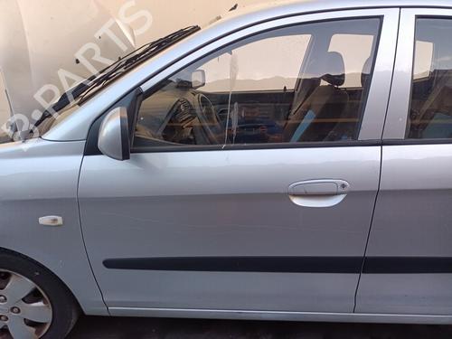 Used Left front door Left front door 37477059 37477059