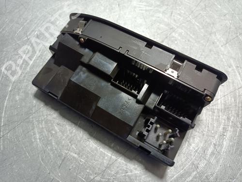 Left front window switch BMW 5 (E39) 530 d | BP37268048I27 - Image 2