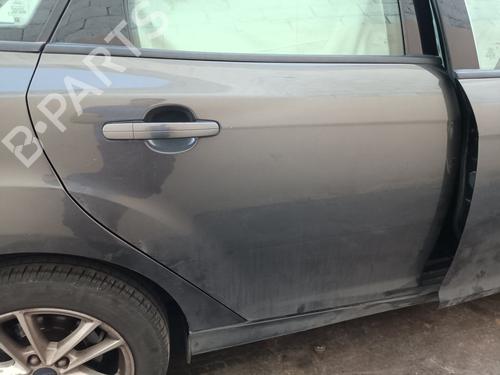 Used Right rear door FORD FOCUS III Turnier [2010-2020]  31172517