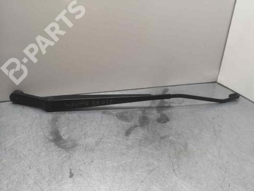 Used Front windshield wiper arm OPEL AGILA (B) (H08) [2008-2014]  11105761