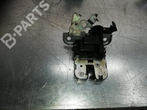 Used Tailgate lock SKODA RAPID (NH3, NK3, NK6) 1.6 TDI (105 hp) 9501087