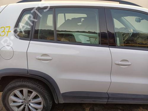 Used Right rear door Right rear door VW TIGUAN (5N_) [2007-2018] 39881872 39881872