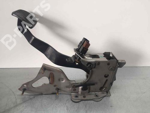 Break pedal RENAULT KOLEOS I (HY_) 2.0 dCi (HY0K) (150 hp) 8769184