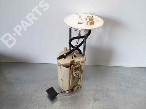 Used Fuel pump TOYOTA HILUX VII Pickup (_N1_, _N2_, _N3_) [2004-2016]  7757321