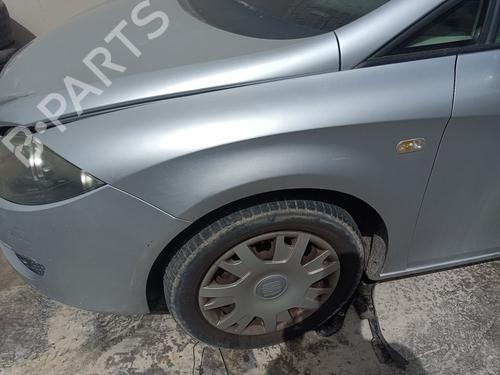 Used Left front fenders Left front fenders SEAT LEON (1P1) [2005-2013] 33890929 33890929