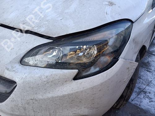 Faro sinistro OPEL CORSA E (X15) 1.3 CDTI (08, 68) (75 hp) 31266540