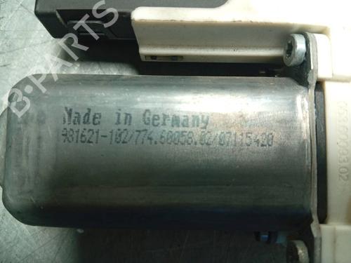 Left front window motor SEAT LEON (1P1) | BP40047651E21 - Image 2