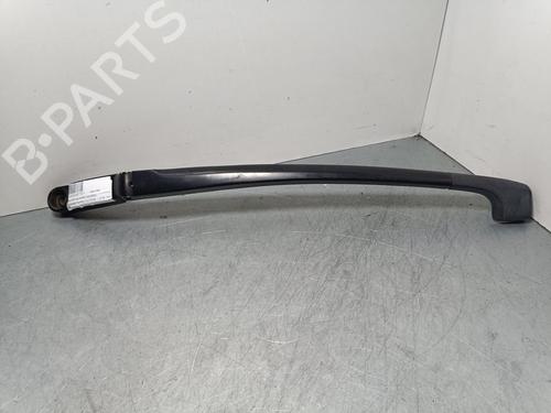 Used Front windshield wiper arm VW TOUAREG (7LA, 7L6, 7L7) 2.5 R5 TDI (174 hp) 19747156