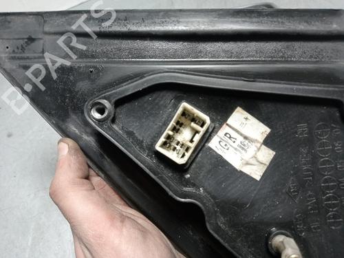 Right mirror KIA SORENTO I (JC) 2.5 CRDi 4WD | BP13693533C27 