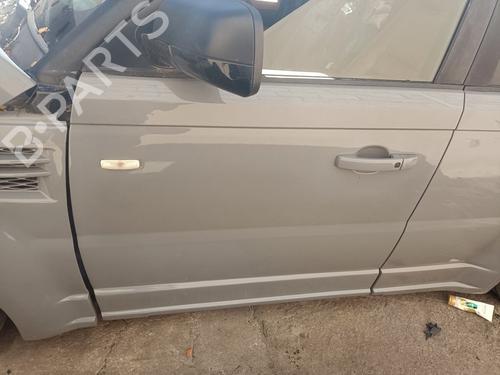 Used Left front door LAND ROVER RANGE ROVER SPORT I (L320) 3.6 D 4x4 (272 hp) 24621187