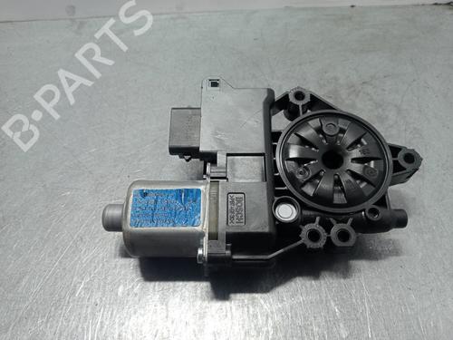 Used Left rear window motor HYUNDAI i40 I (VF) [2012-2019]  31753276