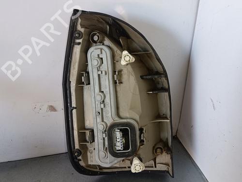 Right taillight OPEL ZAFIRA A MPV (T98) 2.0 DTI 16V (F75) | BP26890015C35 