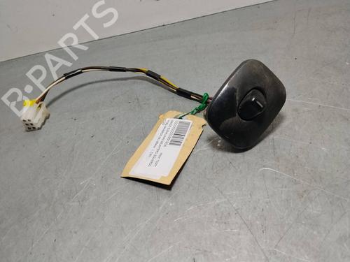 Used Left front window switch Left front window switch FORD MAVERICK (UDS, UNS) 2.7 TD (100 hp) 33658594 33658594