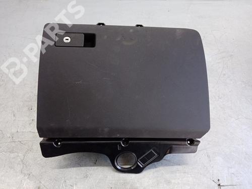 Used Glove box VW PASSAT B6 (3C2) 1.6 TDI (105 hp) 10043433