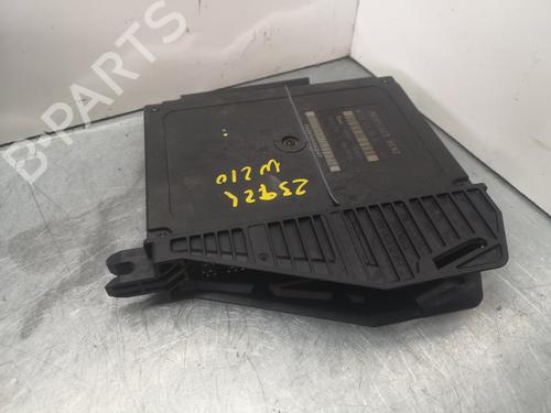 Used Control unit MERCEDES-BENZ E-CLASS (W210) E 300 D (210.020) (136 hp) 13076693