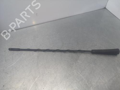 Antenne/Base DACIA DUSTER SUV Van 1.5 dCi 4x4 (109 hp) 17536624