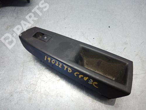 Used Right rear window switch CHEVROLET CRUZE (J300) 2.0 CDI (163 hp) 3190667