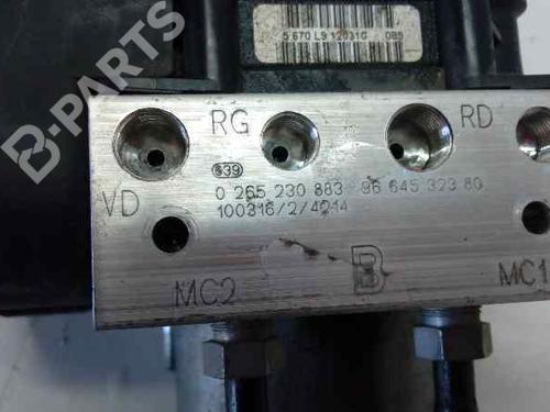 ABS pump PEUGEOT 3008 I MPV (0U_) 1.6 HDi 0 265 951 326 |