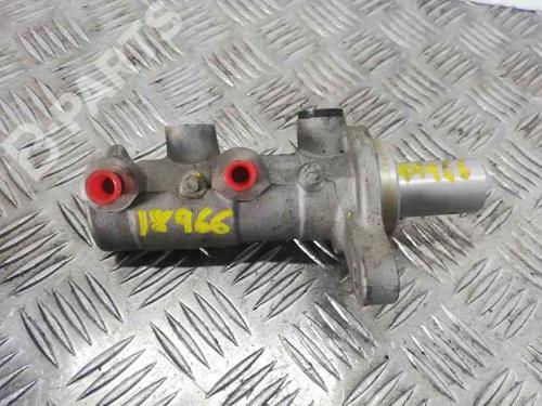 Used Brake master cylinder FIAT DUCATO Van (250_) 160 Multijet 3,0 D (158 hp) 2812353