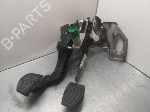 Clutch pedal CITROËN C3 AIRCROSS II (2R_, 2C_) 1.2 PureTech 110 (2RHNZB, 2RHNZW, 2RHNPX, 2RHNPJ) (110 hp) 12498780