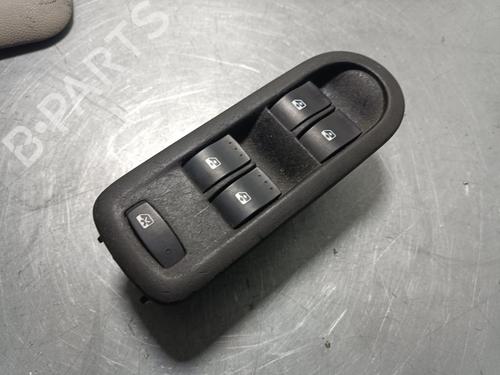 Used Left front window switch RENAULT SCÉNIC II (JM0/1_) [2003-2010]  27987926