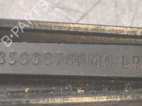 Front windshield wiper arm LAND ROVER DISCOVERY III (L319) 2.7 TD 4x4 | BP13743867C143 