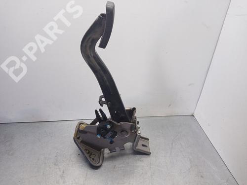 Clutch pedal HYUNDAI TUCSON (TL, TLE) 1.7 CRDi | BP8768863I13 