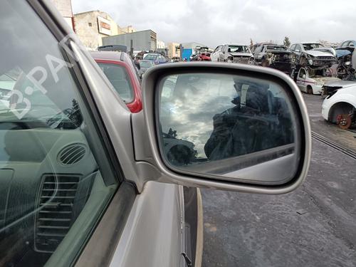 Used Right mirror HYUNDAI TERRACAN (HP) [2001-2008]  31598470