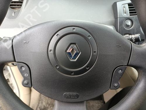Used Driver airbag RENAULT SCÉNIC II (JM0/1_) [2003-2010]  31598339
