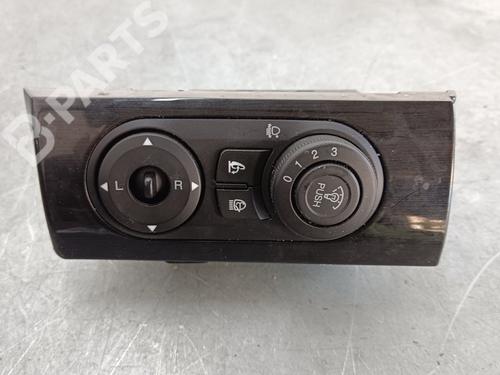 Used Headlight switch CHEVROLET CAPTIVA (C100, C140) [2006-2025]  11701060