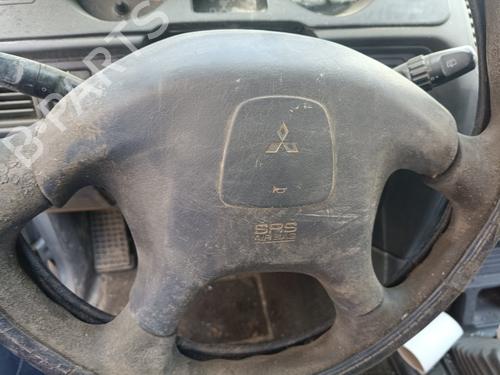 Airbag chauffør MITSUBISHI PAJERO II (V3_W, V2_W, V4_W, V5_W) 2.5 TD 4WD (V24W) (99 hp) 28114141