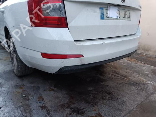 Used Rear bumper SKODA OCTAVIA III Combi (5E5, 5E6) 1.6 TDI (105 hp) 31172550