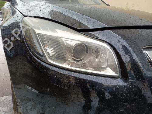 Used Right headlight OPEL INSIGNIA A (G09) [2008-2017]  30738280