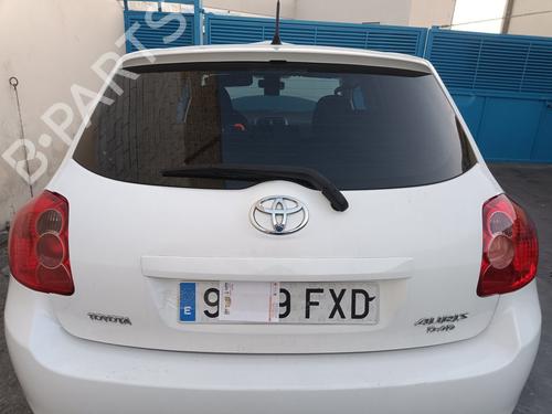 Used Tailgate TOYOTA AURIS (_E15_) 1.4 D-4D (NDE150_, NDE150R) (90 hp) 15268213