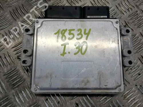 Calculateur moteur (ecu) HYUNDAI i30 (GD) 1.6 CRDi (128 hp) 5581160