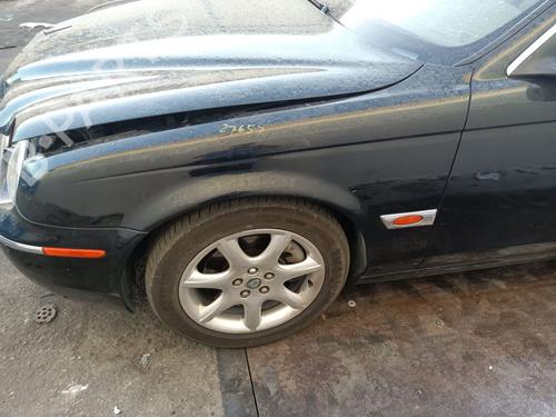 Used Left front fenders Left front fenders 38330337 38330337