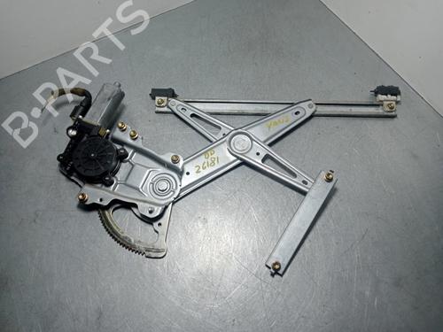 Used Front right window mechanism TOYOTA YARIS (_P1_) 1.3 (SCP12_, SCP13_, SCP12R, SCP13R) (87 hp) 29532528