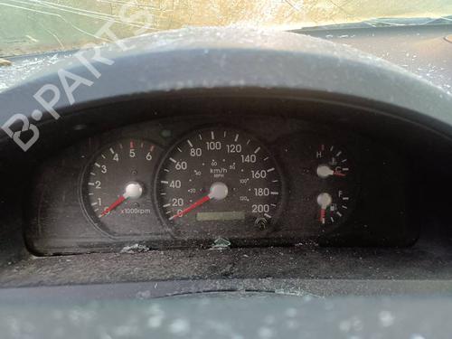 Used Instrument cluster Instrument cluster KIA SORENTO I (JC) [2002-2011] 39720785 39720785