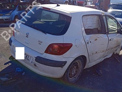 Engine control unit (ECU) PEUGEOT 307 (3A/C)  | BP16984382M57 