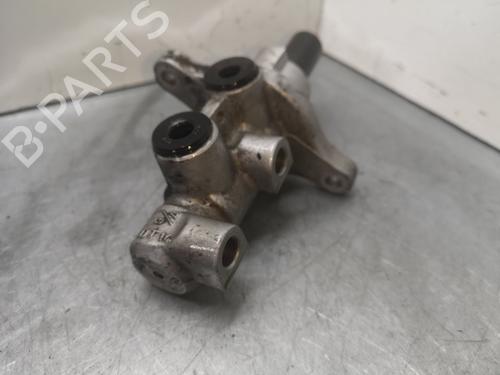 Used Brake master cylinder HYUNDAI ix20 (JC) 1.4 (90 hp) 10373682