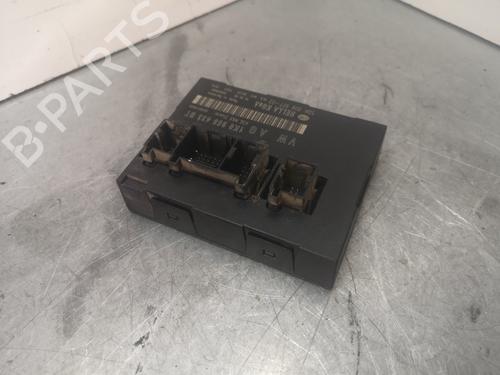 Elektronische module VW GOLF V (1K1) [2003-2010]  13732337