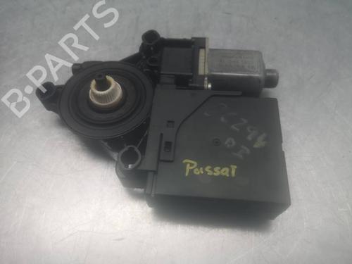 Left front window motor VW PASSAT B7 Variant (365) | BP39532437E21 - Image 3