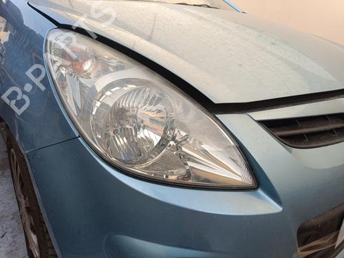 Used Right headlight HYUNDAI i20 I (PB, PBT) [2008-2015]  27441095
