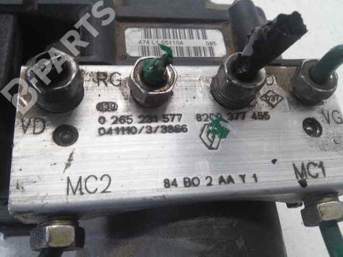 Used ABS pump RENAULT MEGANE II (BM0/1_, CM0/1_) [2001-2012]  225750