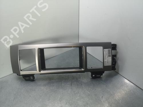 Used Middle console JAGUAR XF I (X250) 3.0 D (275 hp) 19700761